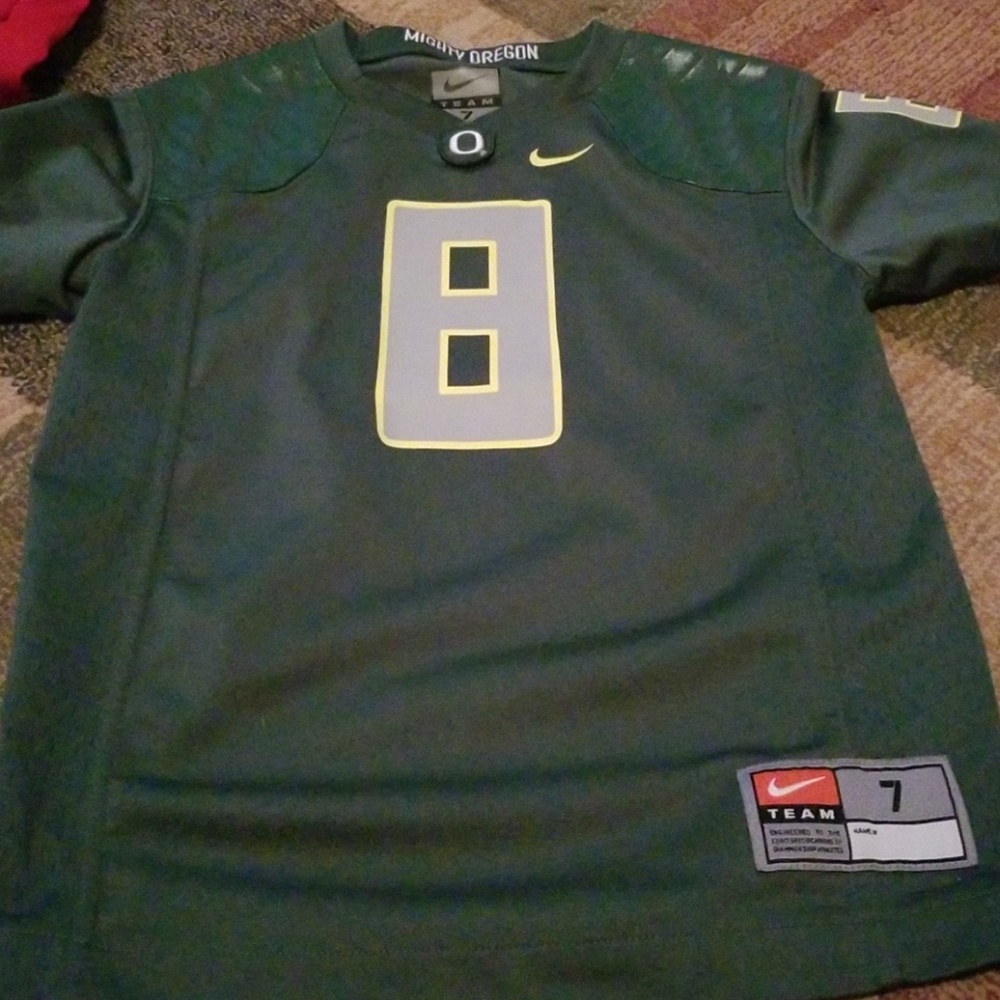 Nike Oregon #8 Jersey